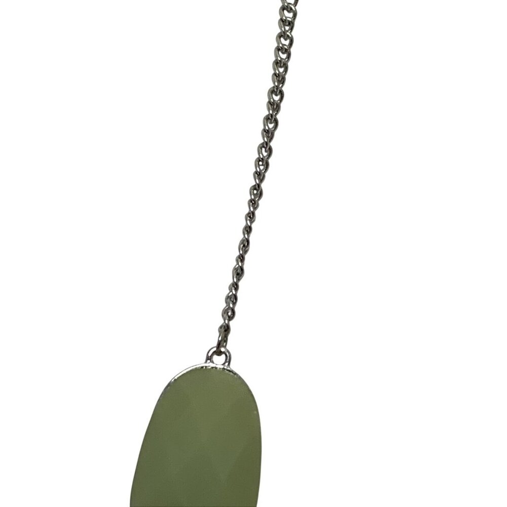 Women’s Silver Tone Fashion Statement Necklace 2 Shades of Green (1946) - Picture 6 of 7